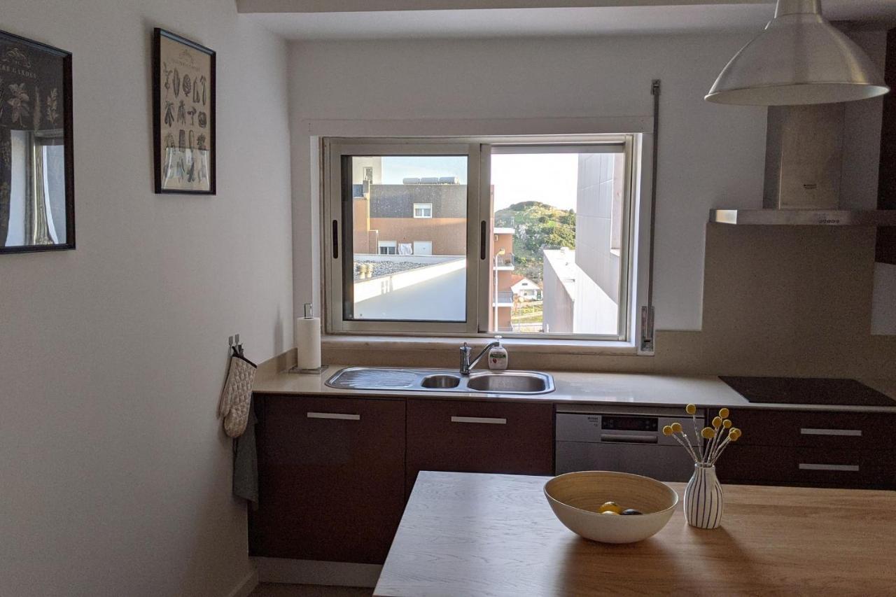 Lovelystay - Sesimbra 3Bdr Apartment W/Terrace Bagian luar foto